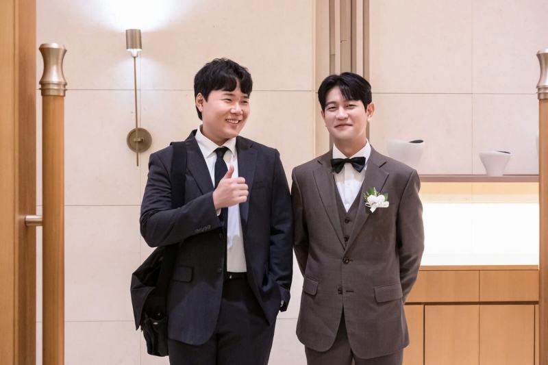 서울 아이폰스냅 — 신랑과 친구