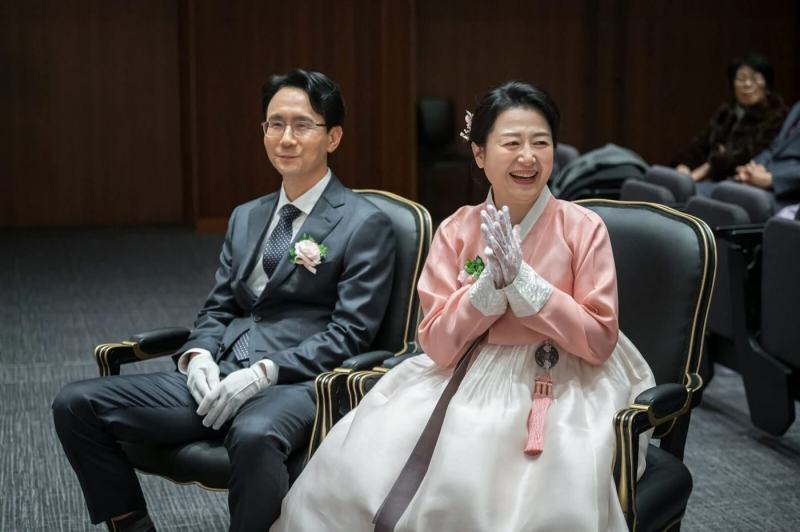 서울웨딩스냅 가격 — 혼주석에서 웃는 부모님